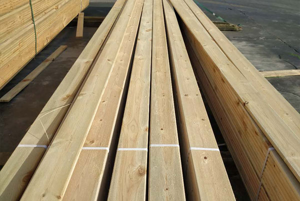 Construction Timber Beam: S4S Radiata Pine & Hemlock