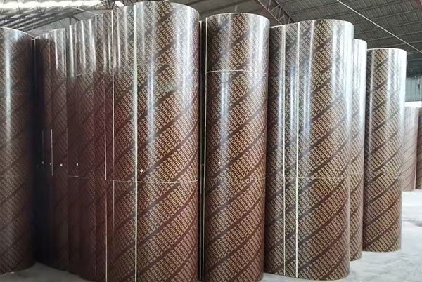 Circular Column Formwork: Adjustable Wood Form for Concrete Pillars